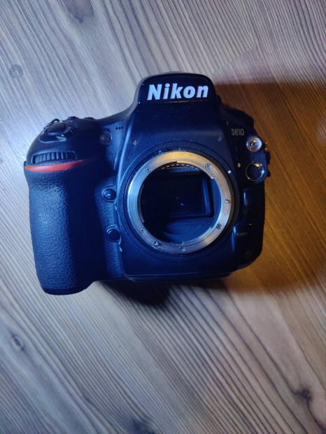 Nikon D810 megkimelt llapot.