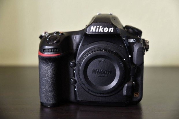 Nikon D850 vz