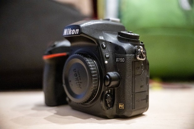 Nikon DSLR felszerels