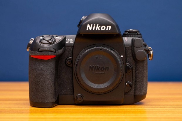 Nikon F6 vz
