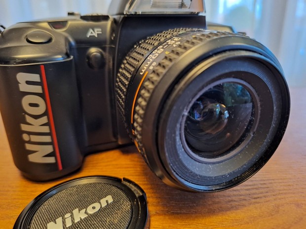 Nikon F-401X fnykpezgp