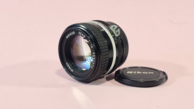 Nikon Nikkor 1.4/50mm ais objektív 50mm