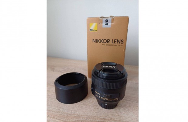 Nikon Nikkor 85mm f1.8g