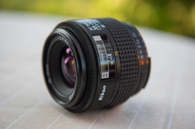 Nikon Nikkor AF 35-70 / 3.5-4.5 tvolsgskls verzi