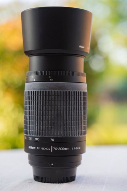 Nikon Nikkor AF 70-300 / 4-5.6