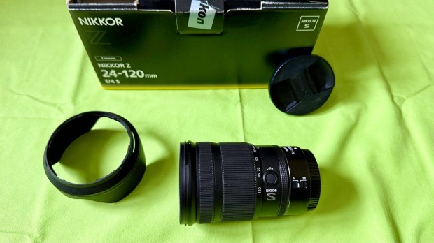 Nikon Nikkor Z 24-120mm f/4 S objektv
