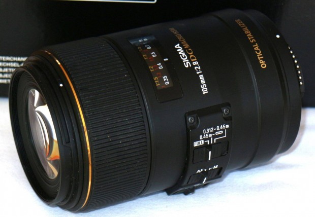 Nikon Sigma 105 mm 2.8 OS DG Macro HSM ( 105mm )