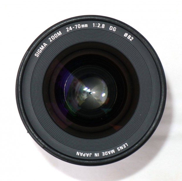 Nikon Sigma 24-70 mm 2.8 DG ( 24-70mm 2.8 )