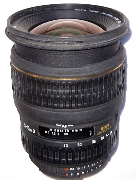 Nikon Sigma 24-70 mm 2.8 EX DG ( 24-70mm 2.8 )