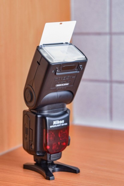 Nikon Speedlight SB-900