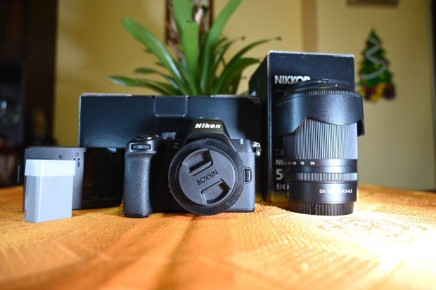 Nikon Z50 II kit (DX 16-50 f/3.5-6.3 VR, DX 50-250 f/4.5-6.3 VR)
