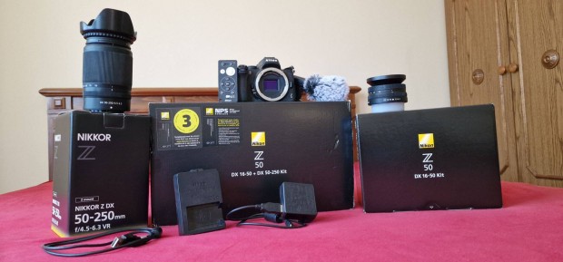 Nikon Z50 tkr nlkli fnykpezgp + 2db objektv