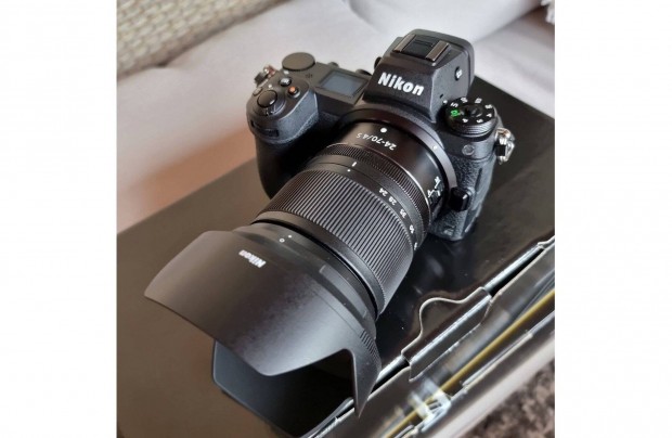 Nikon Z6 II kit (Nikon Z6II + Z 24-70mm f4 + FTZ adapter)