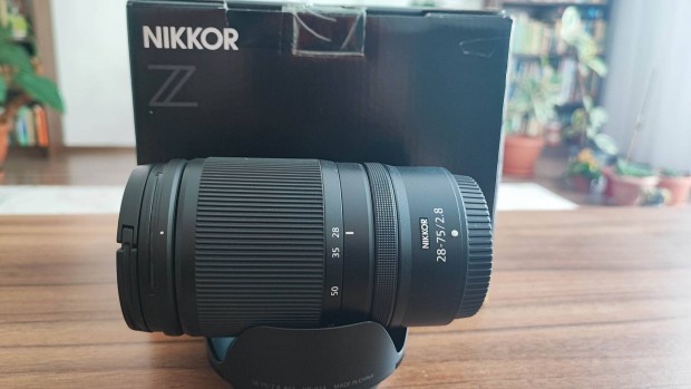 Nikon Z 28-75 mm f2.8 , garancis 