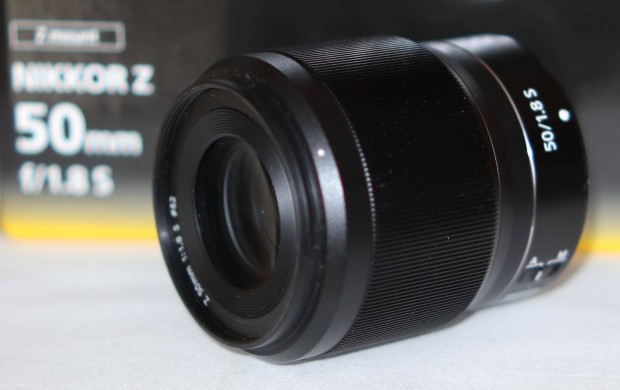 Nikon Z 50 mm 1.8 S dobozban ( Nikkor 50mm 1.8 )