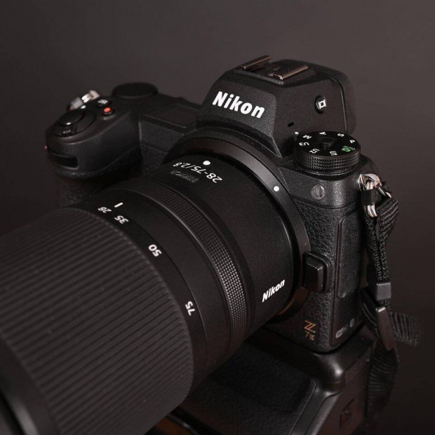 Nikon Z 7II vz ajndk gyri markolat!