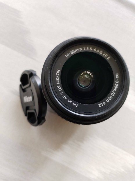 Nikon AF-S 18-55 mm objektív