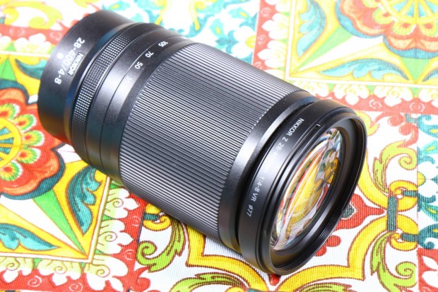 Nikon af Z 28-400 mm f4-8 VR objektv 