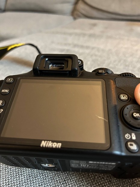 Nikon d330 gpvz