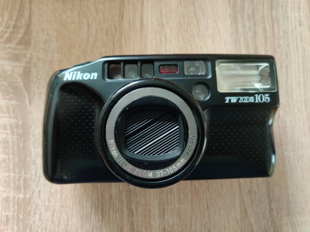 Nikon tw zoom 105