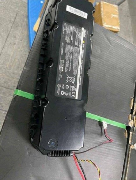 Ninebot Elektromos Roller Litium Li-ion Akkumulátor 36V/15,3Ah