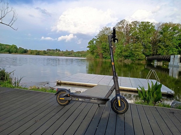Ninebot G2 elektromos roller 35 Km/h Tuning