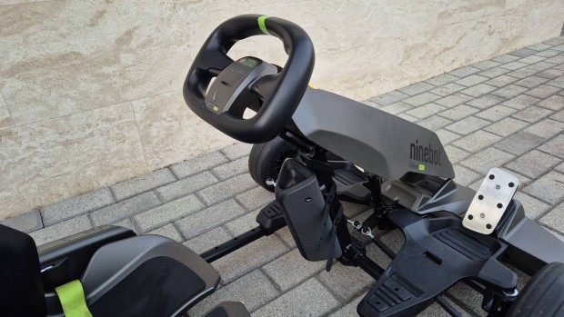 Ninebot Gokart Pro elektromos gokart segway