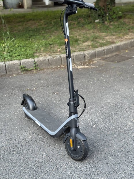 Ninebot e2 elektromos roller