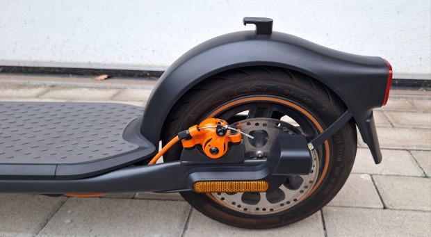 Ninebot elektromos roller