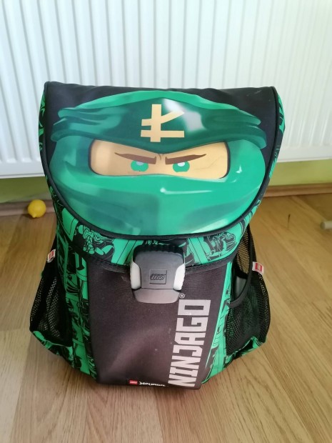 Ninjago eredeti htizsk tolltartval elad! 