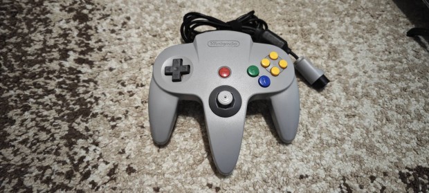 Nintendo 64 kontroller