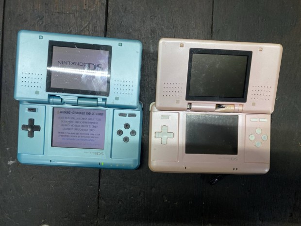 Nintendo DS 2 darab ingyen posta