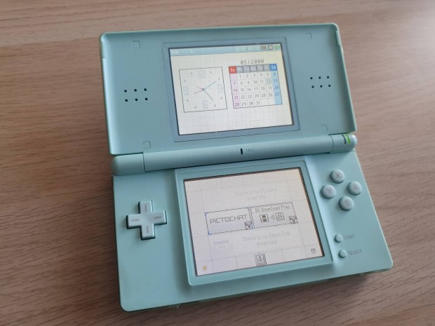 Nintendo DS lite vilgoskk j llapotban