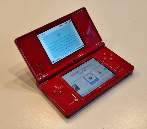 Nintendo DSi gameboy jtk konzol