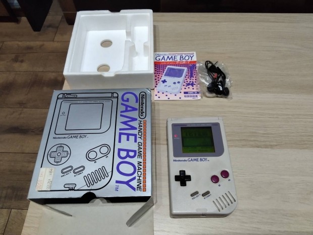 Nintendo Gameboy Classix DMG Game Boy Dobozzal