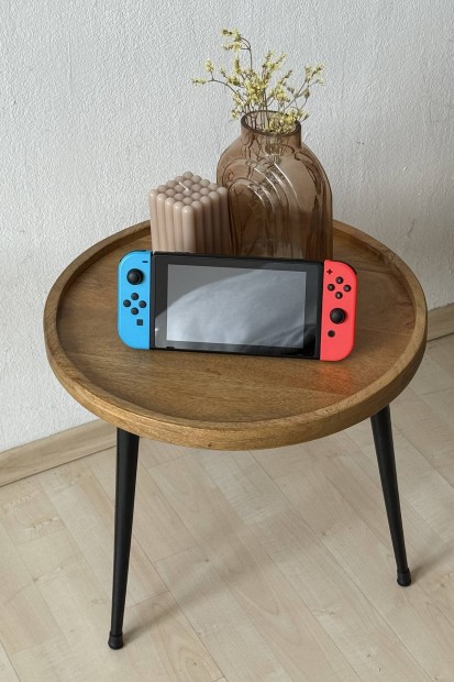 Nintendo Switch 32Gb hibátlan