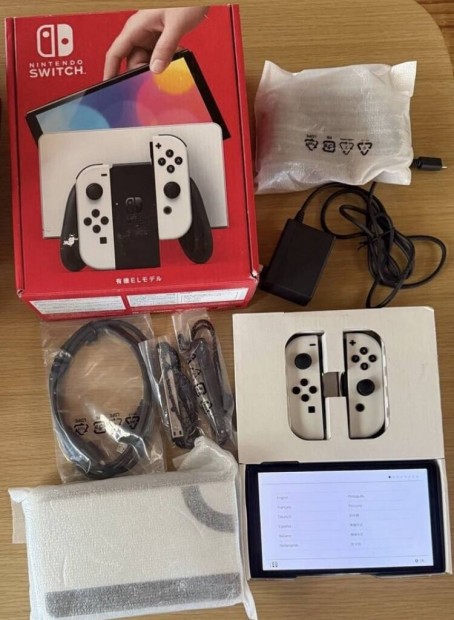 Nintendo Switch OLED Kifogstalan Karcmentes Kompletten Dobozban