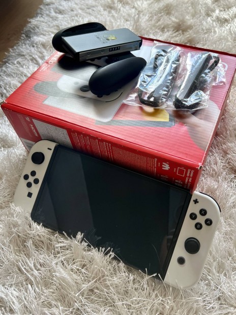 Nintendo Switch OLED Model + Tok