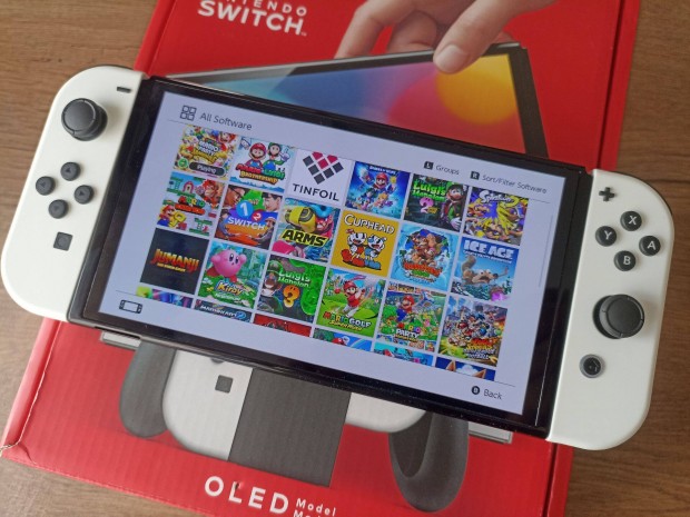Nintendo Switch Oled fehér - Dualboot