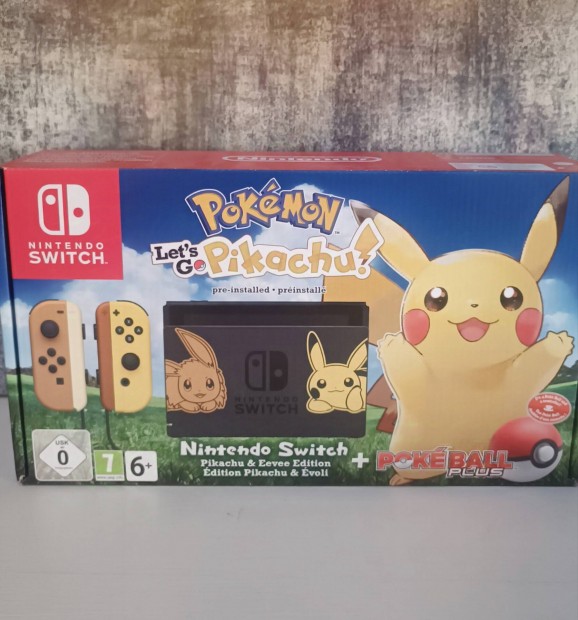 Nintendo Switch Pokmon Let's Go Pikachu bundle