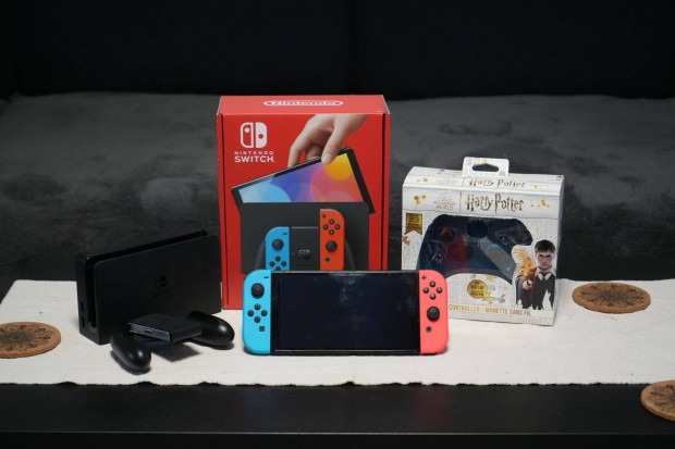 Nintendo Switch (OLED-Model) Piros-Kk