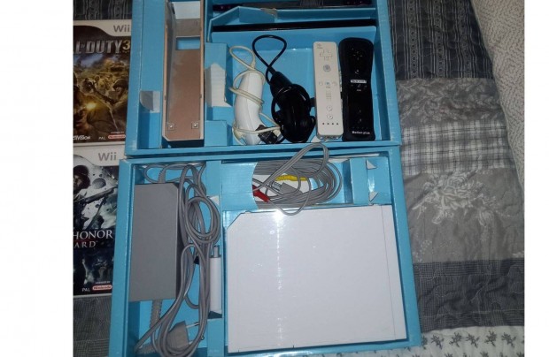 Nintendo Wii 2db joy + nunchuk jtkokkal - softmod