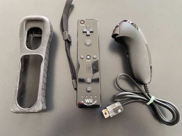 Nintendo Wii Motion Plus + Nunchuk Irnyt Kontroller