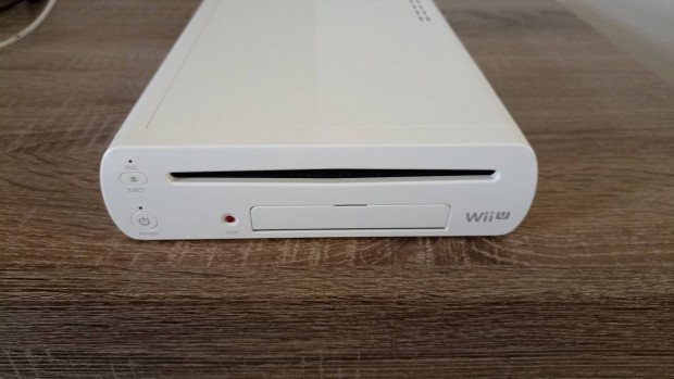 Nintendo Wii U konzol