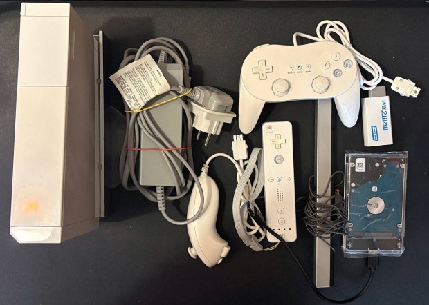 Nintendo Wii + 320GB HDD