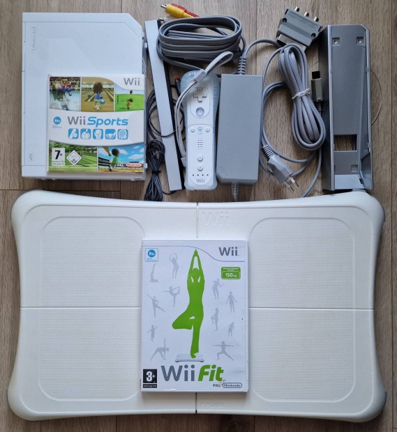 Nintendo Wii játékkonzol komplett szett Wii Sports játék + Wii Fit