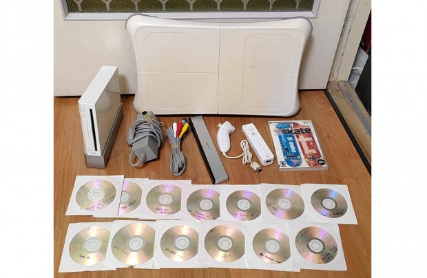 Nintendo Wii kompletten + sok jtk + balance fit board