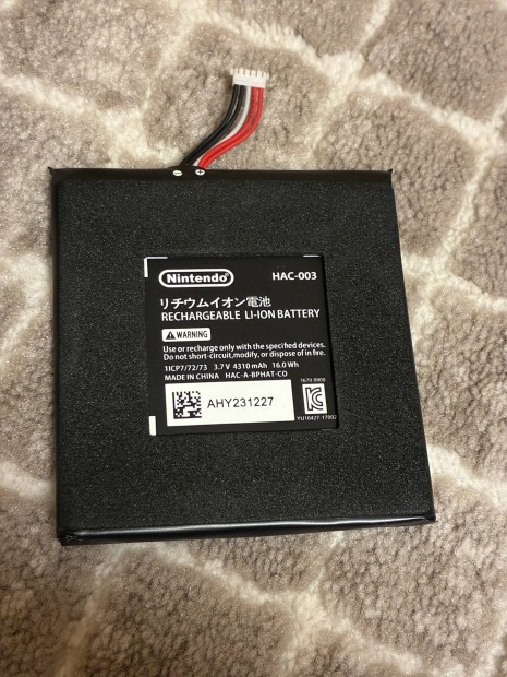 Nintendo eredeti Switch konzol akkumulátor HAC003 - fekete