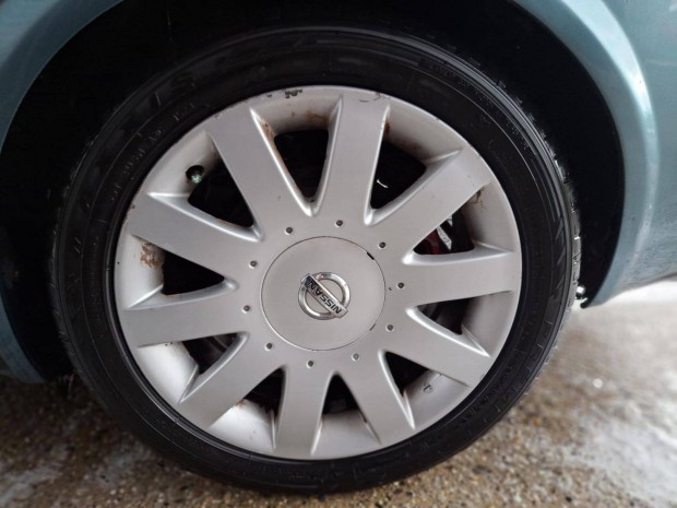 Nissan17 alufelni szett 5x114.3mm, alig futott �jszer� ny�ri gumikkal