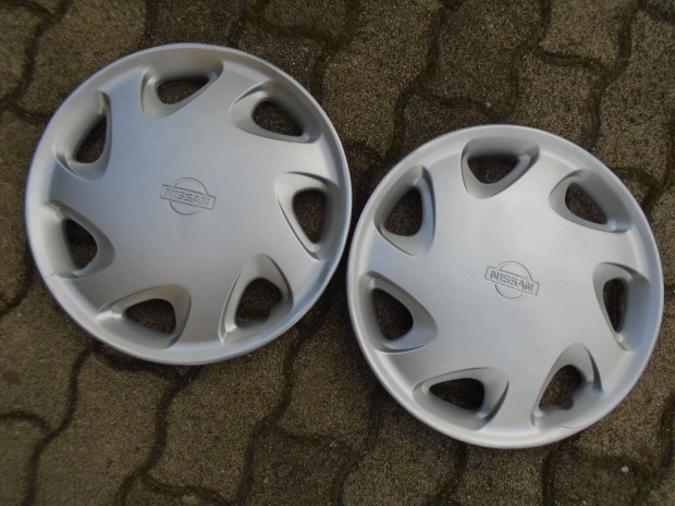 Nissan 14" gyri dsztrcsa 2 db elad